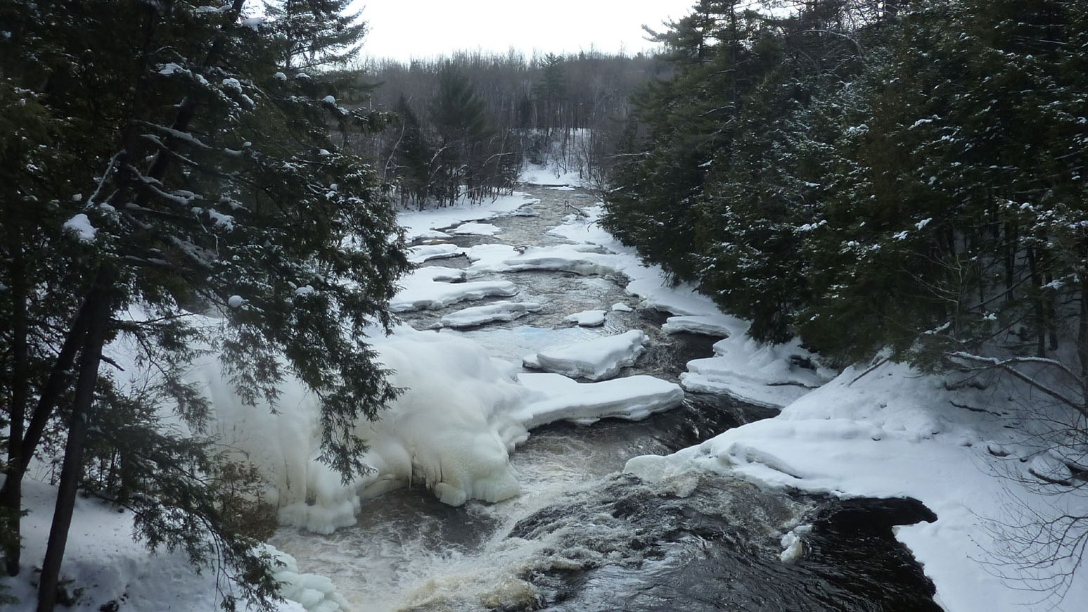 river in winter 198896